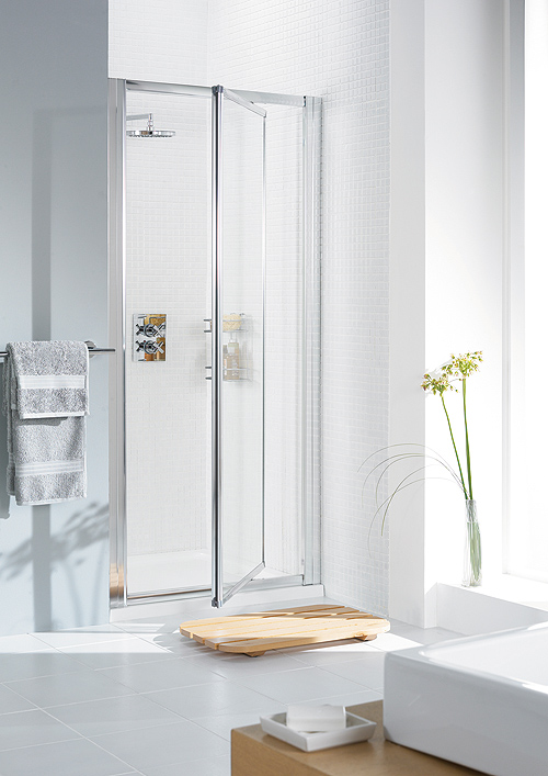 Get Cosy with Lakes Shower Enclosures