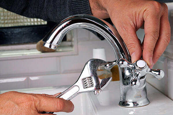 how to work on leaky tap