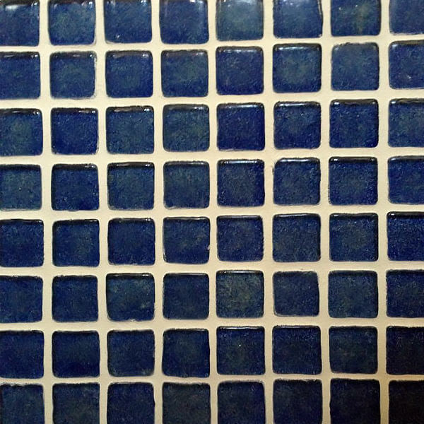 Amazing illusion of Dots on Tiles
